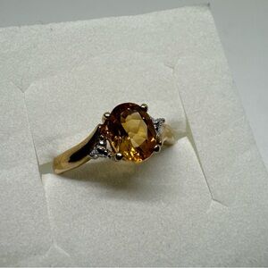 Beautiful 10K Yellow Gold Oval Citrine Ring Size 7 Vintage, Carved,  2.09g
